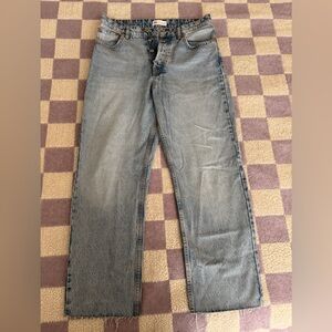 Zara Women’s Straight Leg Jeans